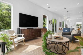 Home in Cherrywood with Private Backyard